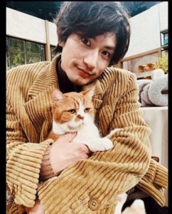 三浦春馬の姉は天海祐希ってホント 似てる画像もご紹介